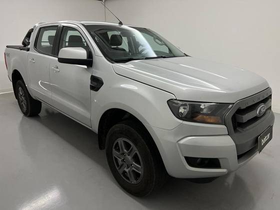 FORD RANGER 2.2 XLS 4X4 CD 16V DIESEL 4P AUTOMÁTICO
